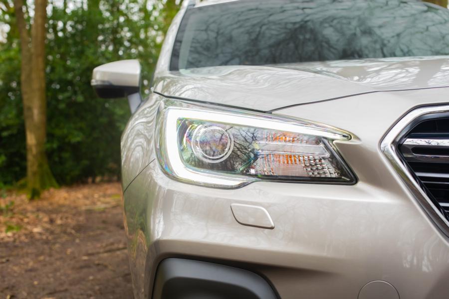 Детали экстерьера Subaru Outback 2018 года  (UK) (фото 32 из 36)